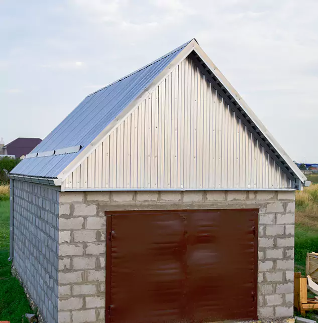 Trusted Garage Roof Repair Company: Keeping Kirkland, WA Properties Sealed and Secure