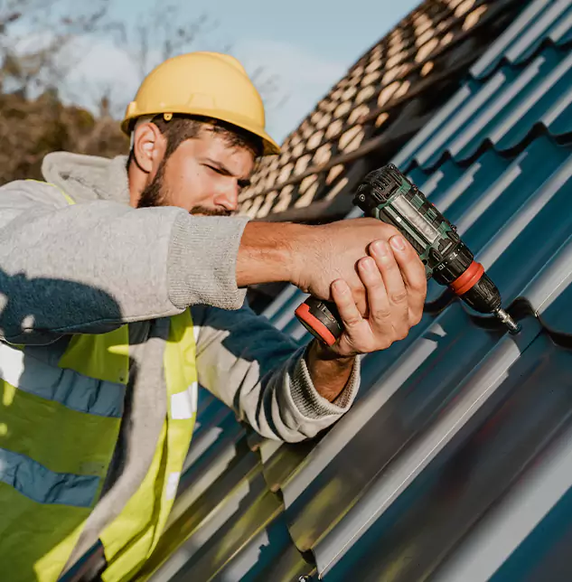 Kirkland Homeowners Count on Kirkland Roofing Pro for Steel Roofing Excellence