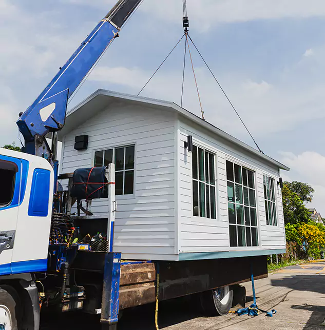 Complete Trailer Roof Replacement Solutions: Keeping Kirkland's Trailers Sealed and Road-Ready