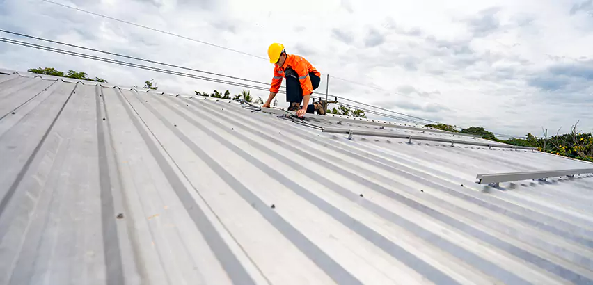 Metal Roof Repairs in Kirkland