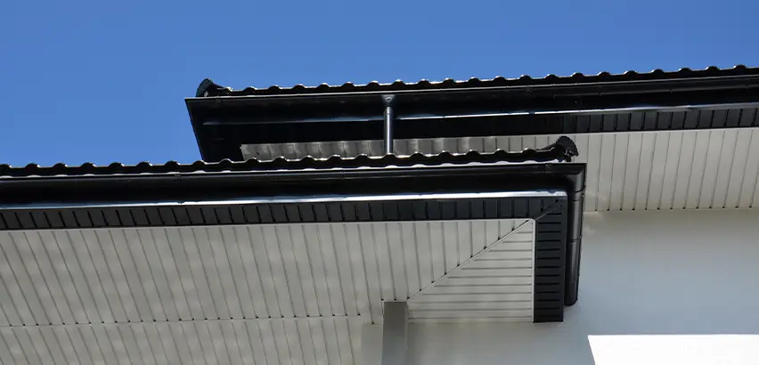 Box Eave Construction in Kirkland