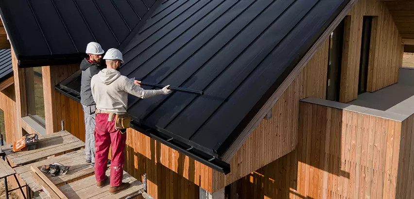 Metal Barn Roof Repair in Kirkland